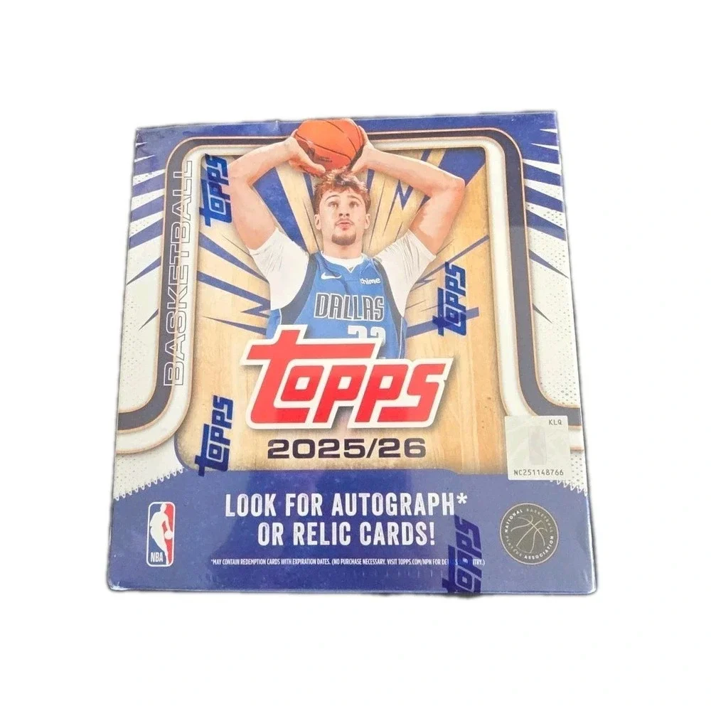 Topps 2025-26 NBA Basketball Trading Card Mega Box